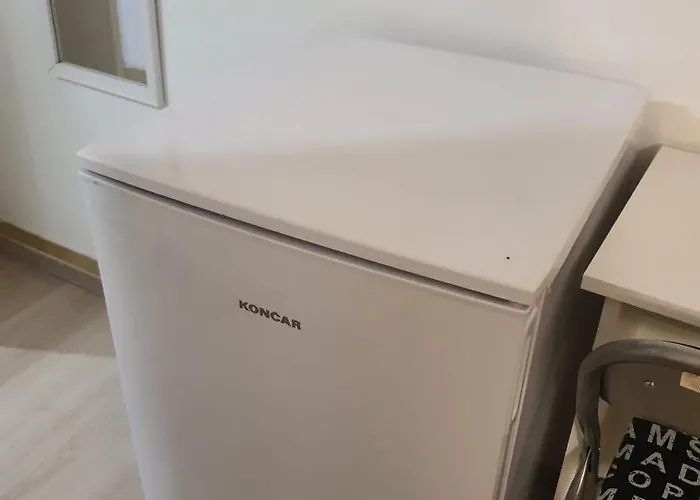 Varos And Separate Zadar